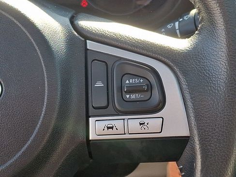 Used 2017 Subaru Forester 2.5i Limited image 21