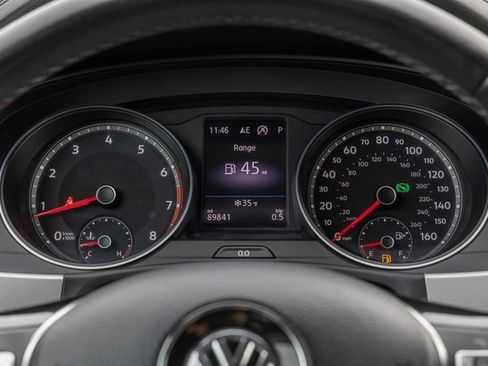 Used 2018 Volkswagen Atlas SE image 19