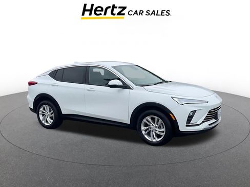 Used 2025 Buick Envista Preferred image 1