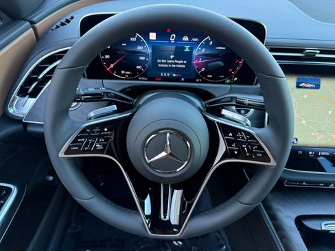 New 2026 Mercedes-Benz E 350 4MATIC Sedan image 16