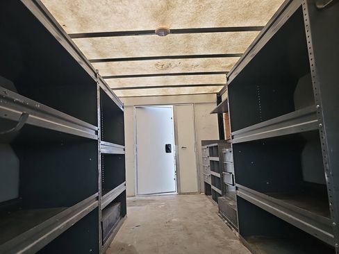 Used 2019 Ford E-450 and Econoline 450 Super Duty w/ Power Windows & Locks Group image 13