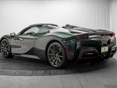 Used 2024 Ferrari SF90 Spider AWD/4WD image 5