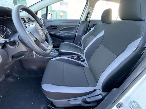 Used 2025 Nissan Versa S w/ Trunk Package image 13