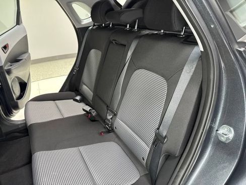 Used 2019 Hyundai Kona SE AWD/4WD image 23