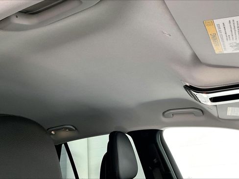 Certified 2023 Mercedes-Benz GLC 300 image 27