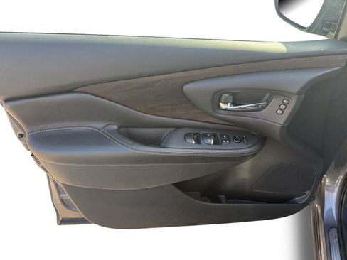 Used 2024 Nissan Murano Platinum AWD/4WD image 9