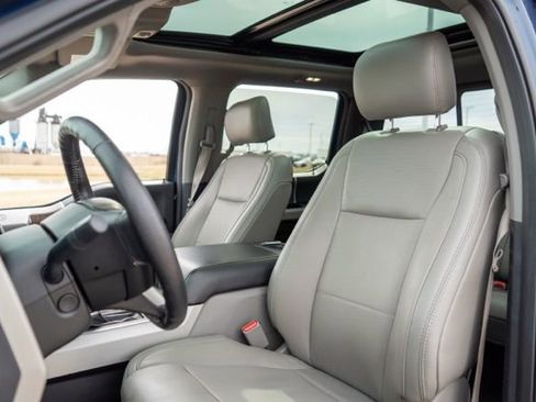 Used 2016 Ford F150 Lariat w/ Equipment Group 502A Luxury AWD/4WD image 16