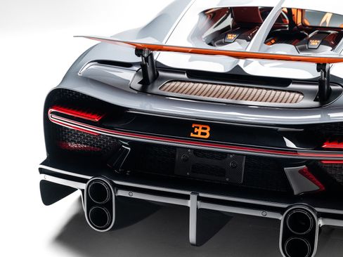 Used 2024 Bugatti Chiron Super Sport image 45