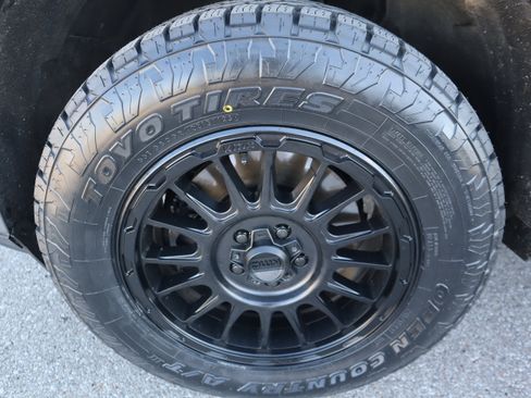 Used 2022 Ford Maverick XL w/ Equipment Group 100A Standard image 11