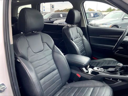 Used 2024 Kia Telluride SX Prestige image 8