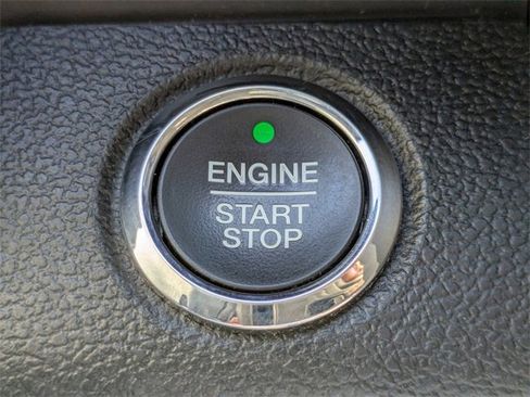 Used 2017 Ford F150 Lariat w/ Equipment Group 502A Luxury image 27