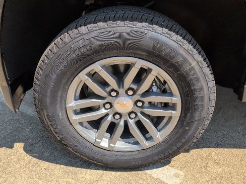 New 2026 Chevrolet Colorado LT w/ LT Convenience Package image 3