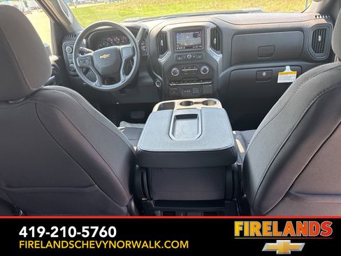 New 2025 Chevrolet Silverado 2500 Custom w/ Custom Value Package image 40