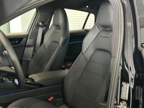 New 2025 Porsche Panamera 4 AWD/4WD image 5