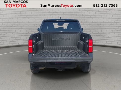 Used 2025 Toyota Tacoma SR5 AWD/4WD image 7