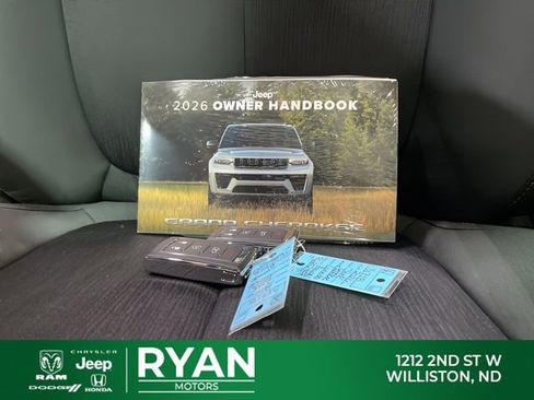 New 2026 Jeep Grand Cherokee Laredo X AWD/4WD image 13