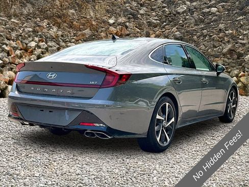 Used 2021 Hyundai Sonata SEL Plus w/ Tech Package FWD image 2