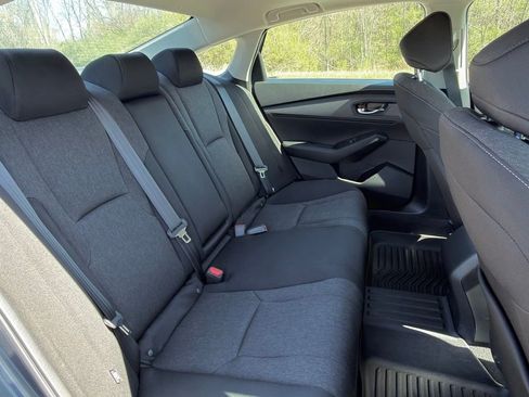 Used 2024 Honda Accord EX image 28