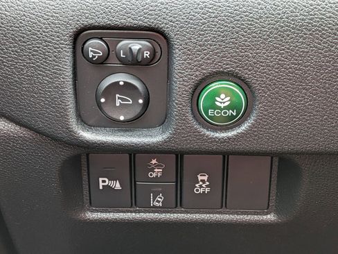 Used 2022 Honda Pilot Elite image 17