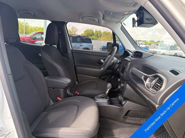 Used 2023 Jeep Renegade Altitude AWD/4WD image 11