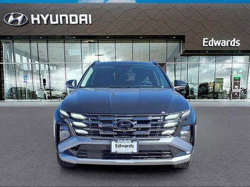 New 2025 Hyundai Tucson Limited image 11