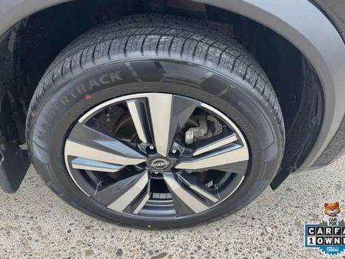 Used 2022 Nissan Rogue Platinum w/ Head-Up Display Package AWD/4WD image 28