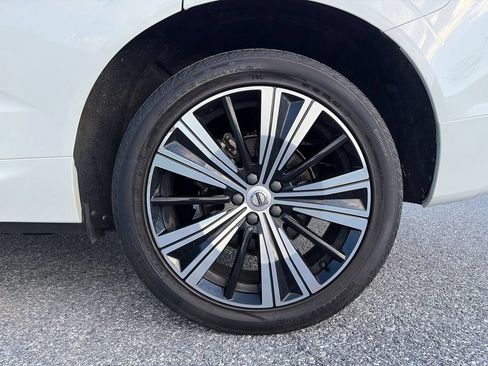 Used 2022 Volvo XC60 B5 Inscription AWD/4WD image 31