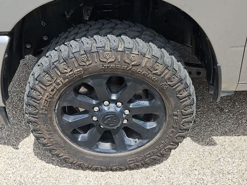 Used 2024 RAM 2500 Lone Star w/ Night Edition AWD/4WD image 12