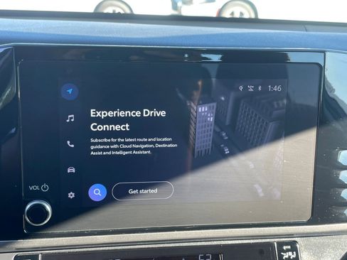 Used 2025 Toyota Camry LE image 21