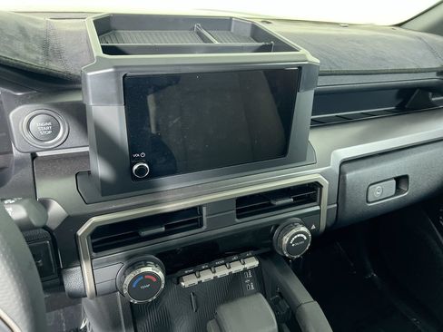 Used 2026 Toyota 4Runner SR5 RWD image 25