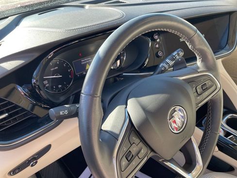 Used 2022 Buick Envision Preferred image 11