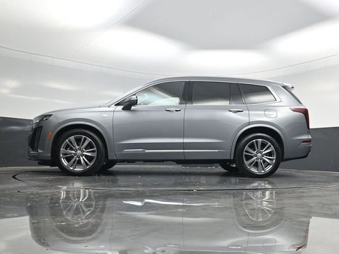 Used 2023 Cadillac XT6 Premium Luxury image 56