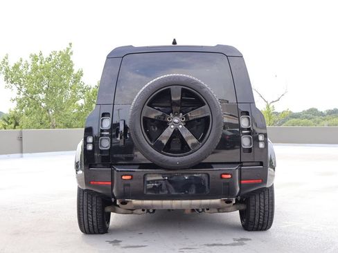 Used 2024 Land Rover Defender 110 X AWD/4WD image 6