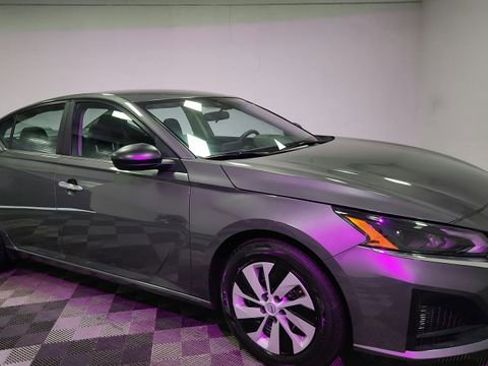 Used 2025 Nissan Altima 2.5 S image 25