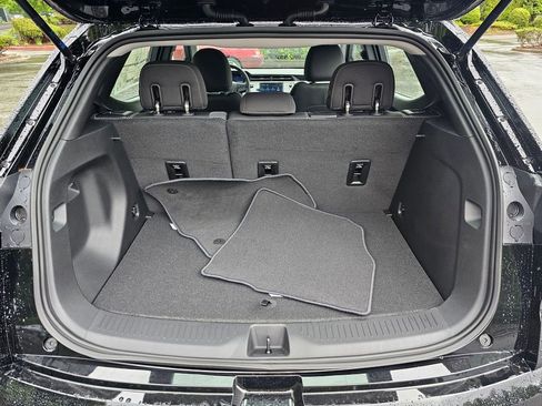 New 2027 Chevrolet Bolt LT w/ Comfort Package FWD image 13