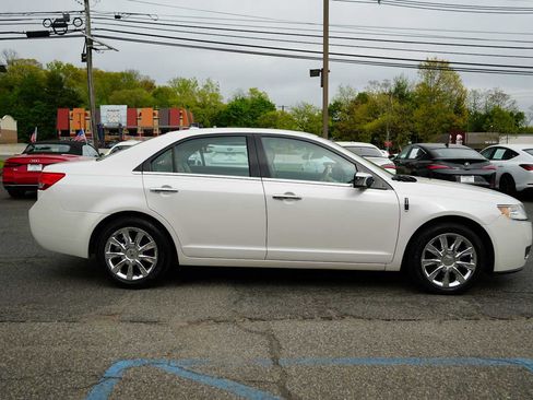 Used 2011 Lincoln MKZ AWD image 8