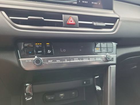 New 2026 Kia Seltos SX w/ SX Sunroof Package AWD/4WD image 24