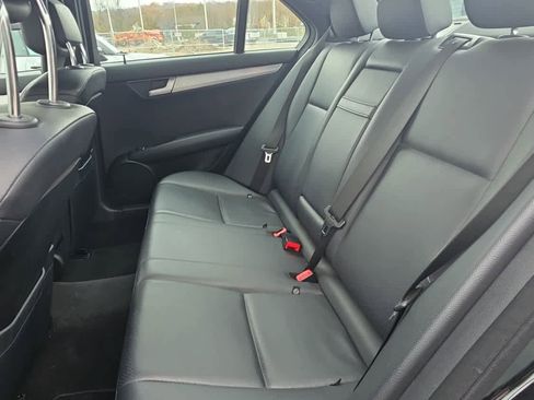 Used 2014 Mercedes-Benz C 300 Sport image 12