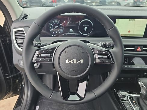 New 2026 Kia Seltos EX image 28