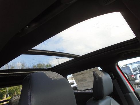 New 2025 Jeep Compass Limited w/ Sun & Sound Group image 14