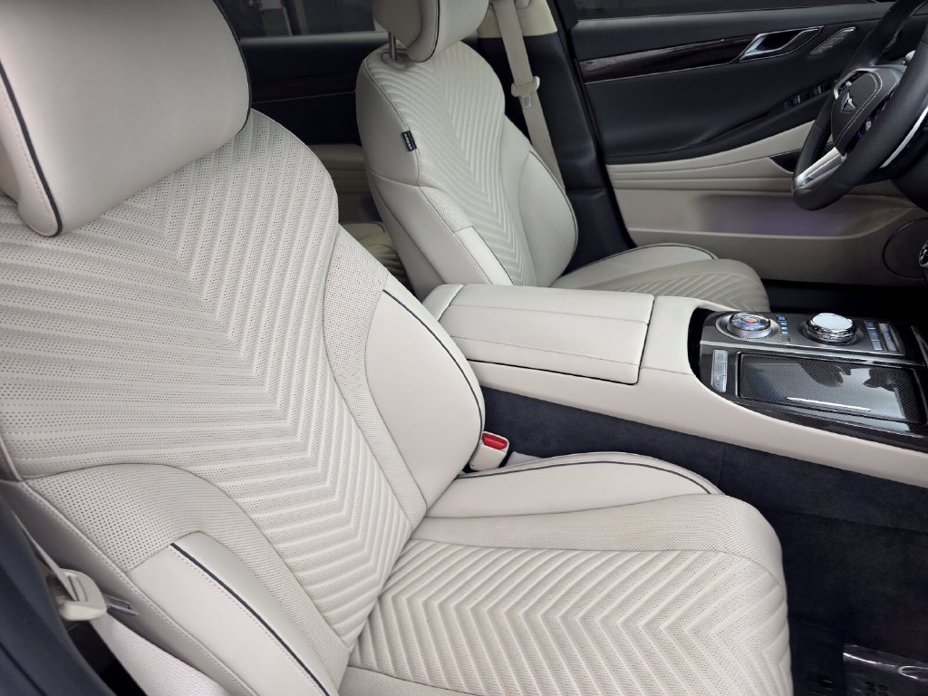 Used 2024 Genesis G80 3.5T Sport AWD/4WD image 29