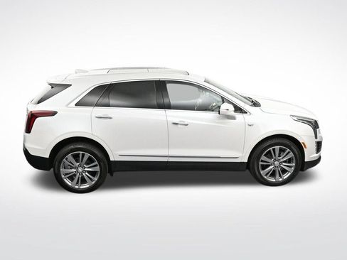 Certified 2025 Cadillac XT5 Premium Luxury AWD/4WD image 21