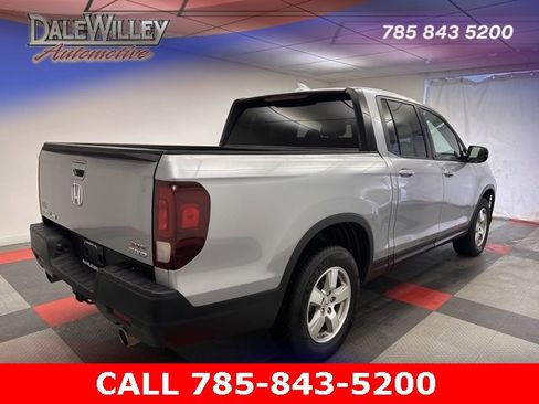 Used 2023 Honda Ridgeline Sport image 6