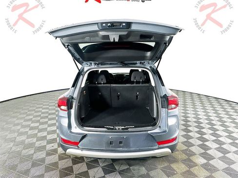 Used 2022 Chevrolet TrailBlazer LT image 29