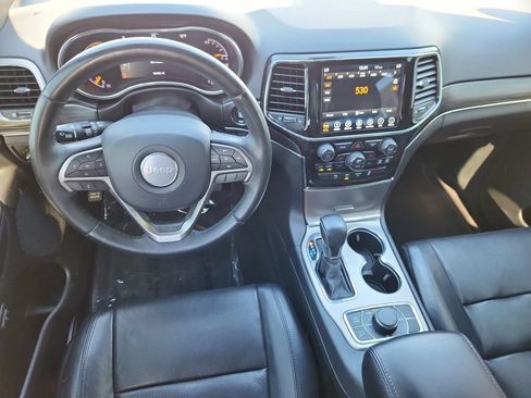 Used 2019 Jeep Grand Cherokee Limited w/ Luxury Group II AWD/4WD image 11
