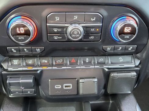 Used 2020 Chevrolet Silverado 2500 High Country w/ Z71 Off-Road Package image 31