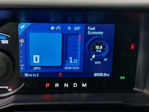 Used 2023 Ford Bronco Badlands image 12