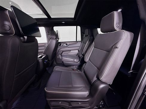 New 2026 GMC Yukon XL Elevation w/ Elevation Premium Package image 20