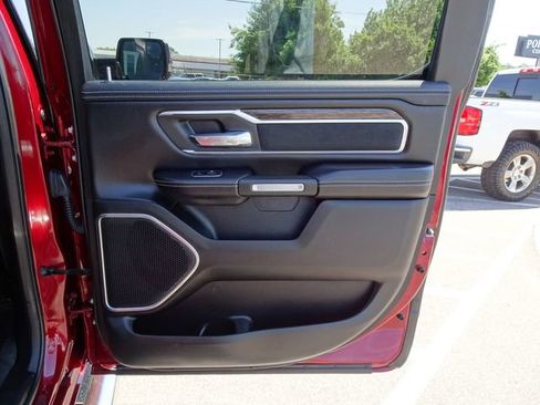 Used 2020 RAM 1500 Laramie AWD/4WD image 19