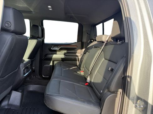 Used 2024 GMC Sierra 1500 Denali w/ Denali Reserve Package image 16